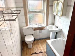 Photo 9- click for photo gallery